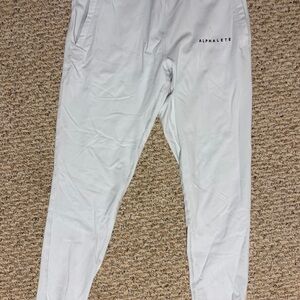 Alphalete Men's Light Gray Joggers Woth Pockets